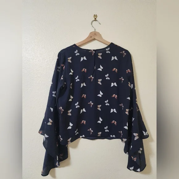 Elegant Navy Butterfly Print Blouse - Picture 2 of 6